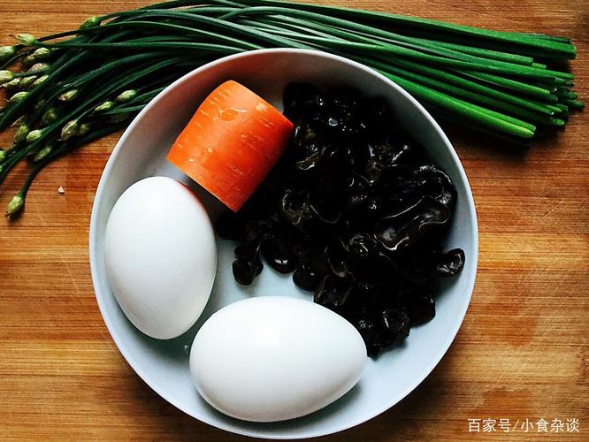 入冬后，吃鸡蛋不如吃它，营养价值比鸡蛋高，随手一炒就是一大盘